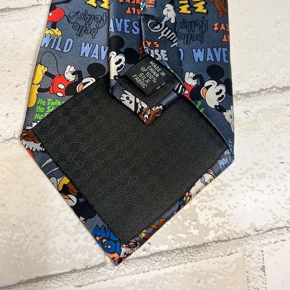 MICKEY MOUSE Disneyland Walt Disney World Parks Men's Necktie Gray 100% silk - Picture 2 of 5